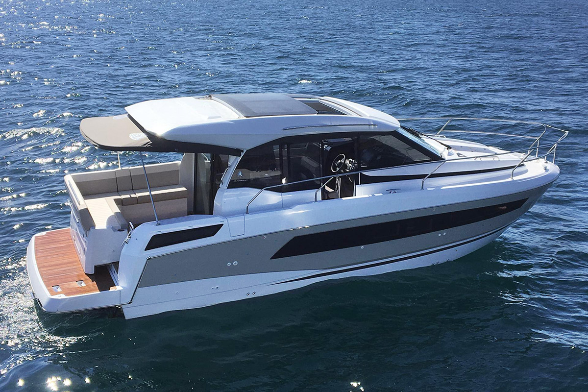 Denizlerin En Havali Modelleri Istanbul Da Brandlife Denizlerin En Havali Modelleri Istanbul Da Brandlife