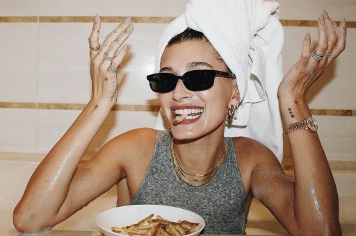 Yüz Şeklinize Göre Güneş Gözlüğü Nasıl Seçilmelidir?