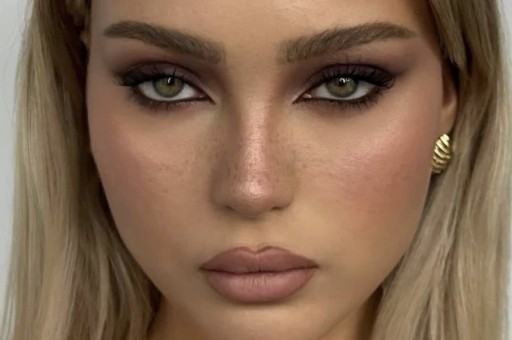 Smoke Eyes Makyaj Nasıl Yapılır?