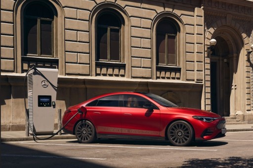 Mercedes-Benz: Lüksün Efsanevi Yolculuğu – Yeni CLA