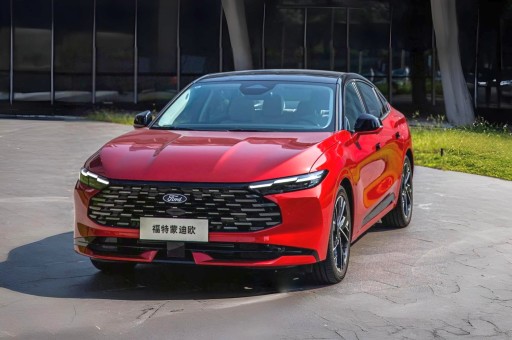 2026 Ford Mondeo: Mustang Esintili Tasarım