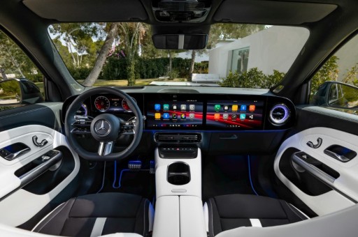 2026 Mercedes-Benz GLB: Elektrikli Geleceğin Kompakt SUV'si