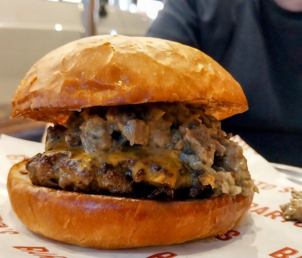 Barto's : Sen Hala Burger Yediğini Sanıyorsun