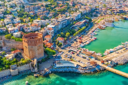 Alanya Gezi Rehberi: Tatil Cenneti Alanya & Gezilecek Yerler