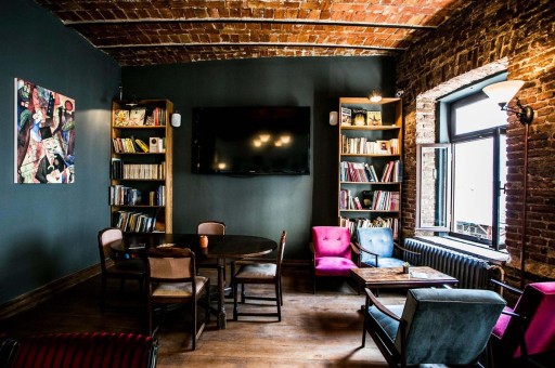 Kitap ve Kahve Tutkunlarının Yeni Adresi: Türk Alman Kitabevi Cafe