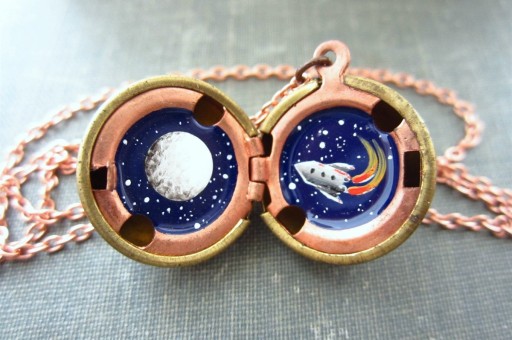 Küçük Kolyelere Dünyayı Çizen Kadın: Khara Ledonne