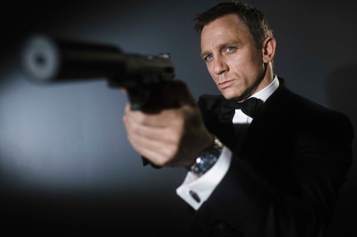 James Bond’u Yine Tom Ford Giydiriyor! 007 ve Kostümleri…