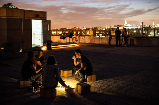 New York Çatılarında Kampçılık