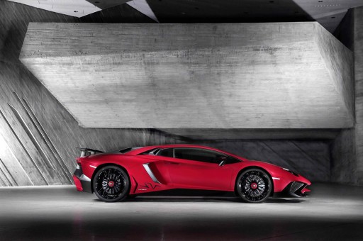Tehlikenin Anlamı! Lamborghini Aventador SV LP 750-4