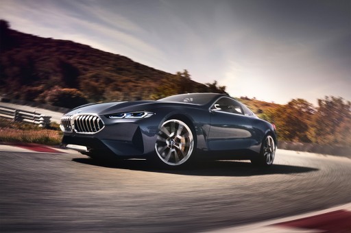 Geri Dönüyor: BMW Concept 8 Serisi