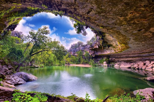 Büyüleyici Güzellikte Doğal Yüzme Havuzları