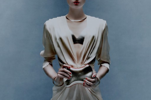 Louboutin’den İkiz Tepeler Esintili Yepyeni Bir Çanta