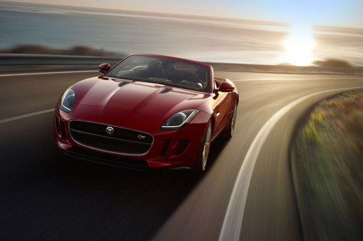 Daha Güçlü ve Daha Modern: Jaguar F-Type