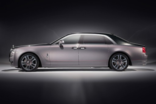 Dünyanın İlk Elmas Kaplamalı Otomobili