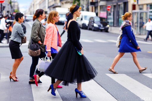 Couture Güneşin Keyfini Çıkarıyor