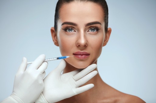 Botulinum Toksin İle Kırışıklara Elvada