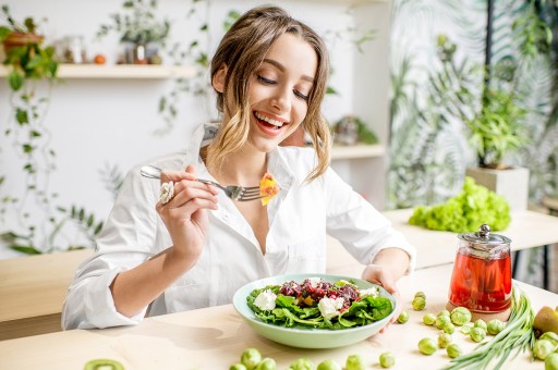 Dişlerinizle Dost Besinler