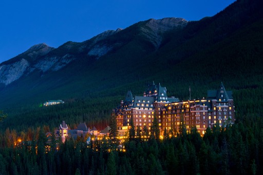 Cesaretiniz Varsa Konaklayın!