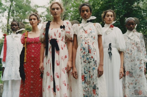 Tarihi Tekrarlayan Koleksiyon