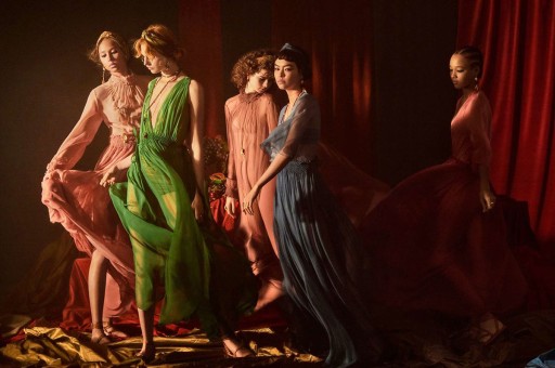 Rönesans Tablosu Gibi