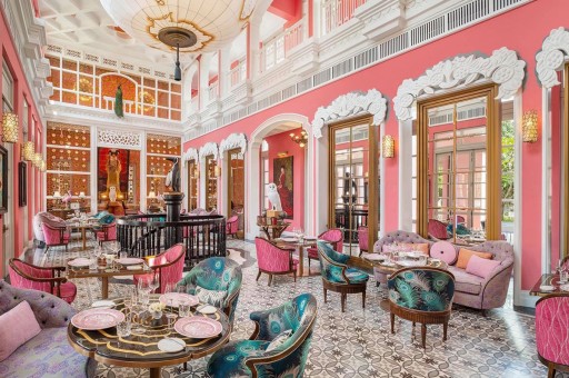 Renklerin İçinde Kaybolacağınız Oteller