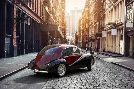 Retro Görünüşüne Aldanmayın