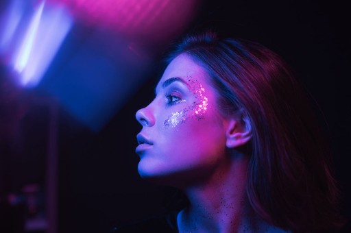 Bahar Makyajlarında Euphoria Etkisi