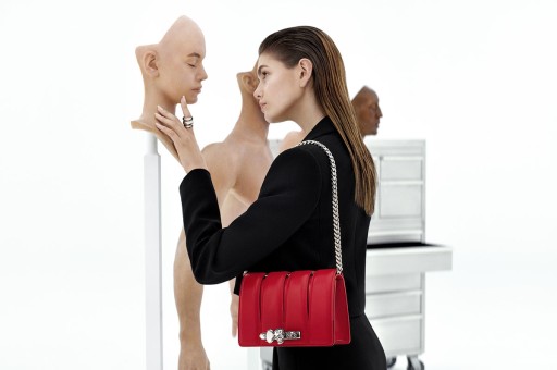 İnsan ile Teknolojinin Birlikteliği