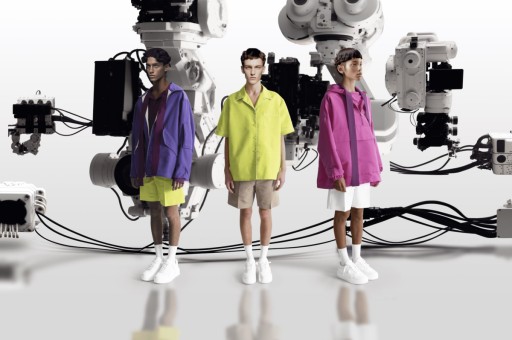 Maison Valentino’dan Yeni Koleksiyon: “Essentials”