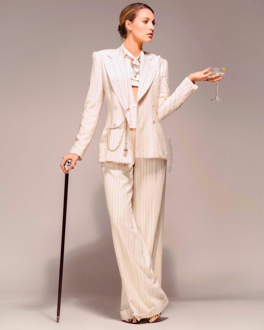 Sinemada Cesur Moda Hamleleri: Another Simple Favor Stili