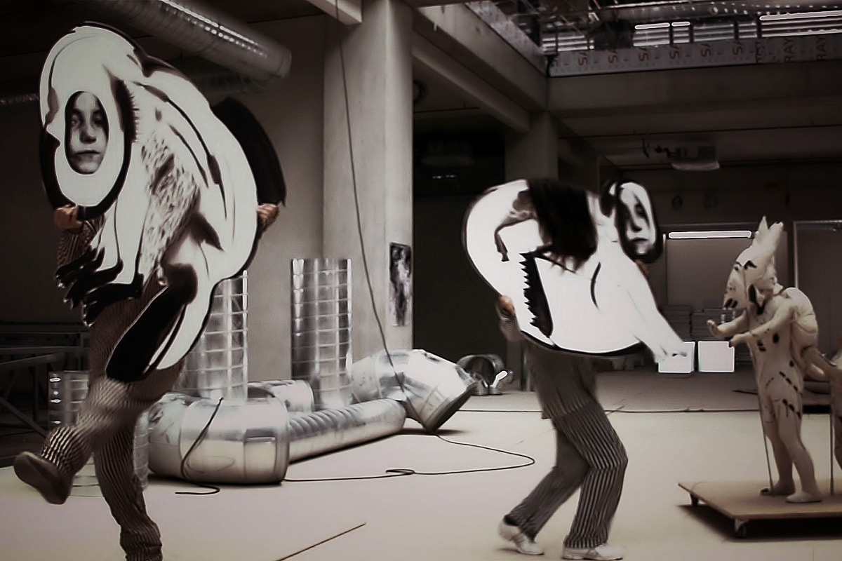 İnci Eviner Retrospektifi: İçinde Kim Var?