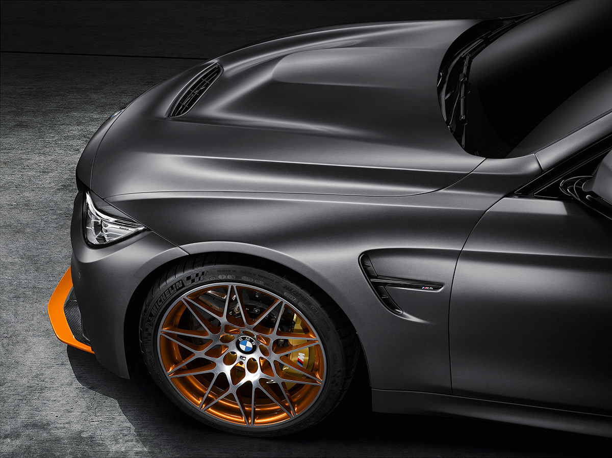 bmwm4gts_08