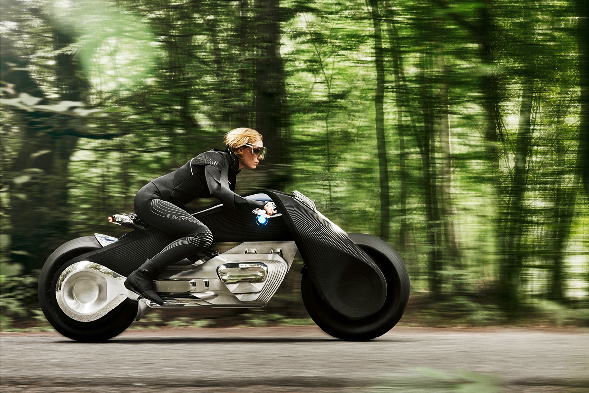 BMW Geleceğin Motosikletini Yarattı