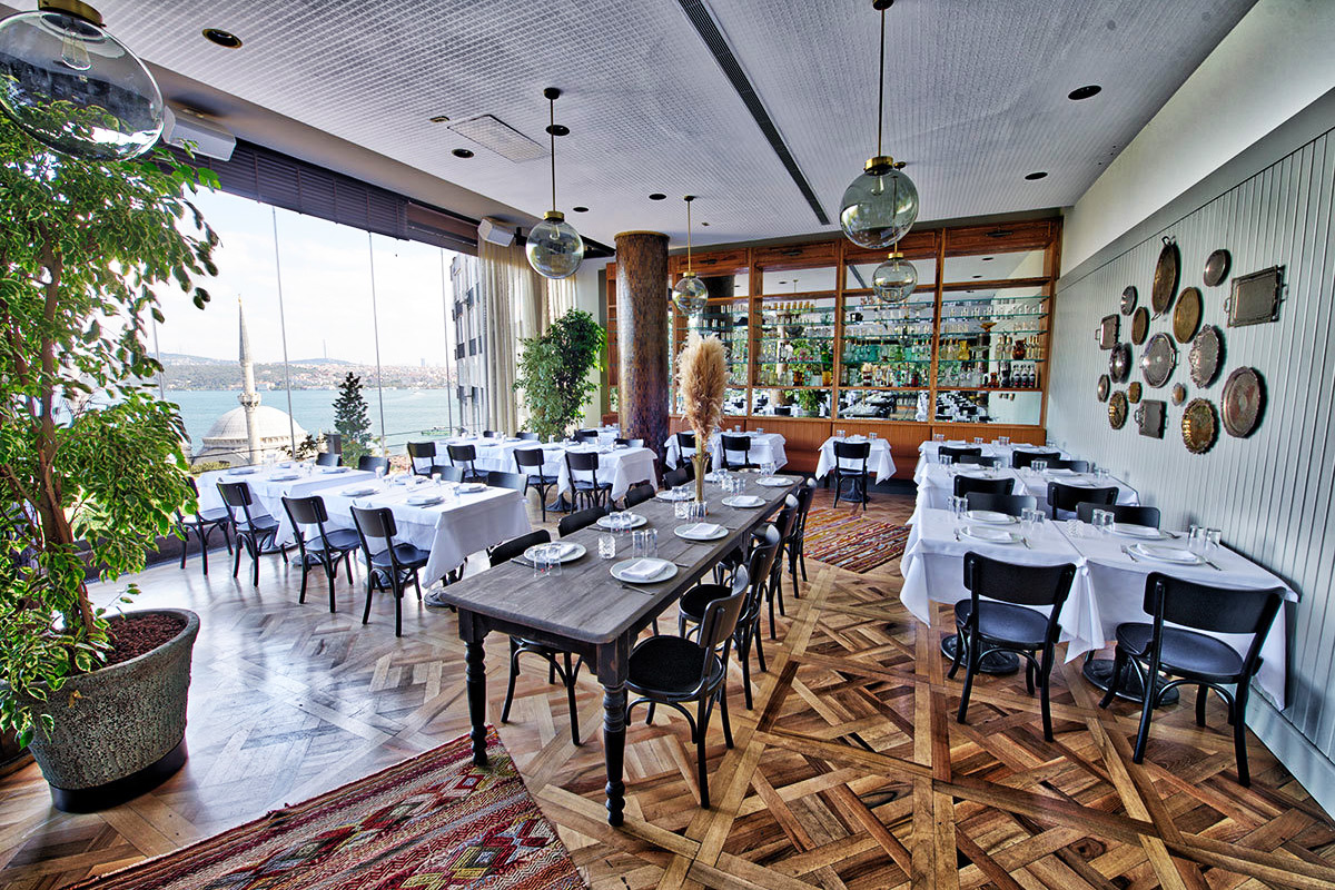 Meyhanelerde Modern Esinti