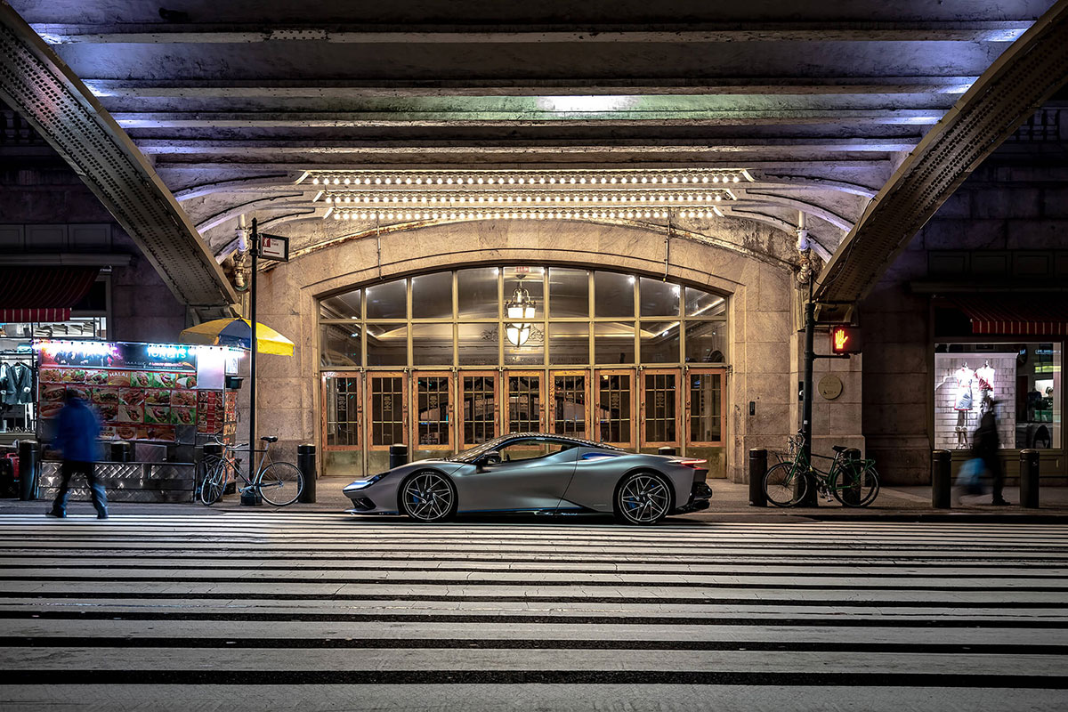 New York Sokaklarında Karizmatik Bir İtalyan