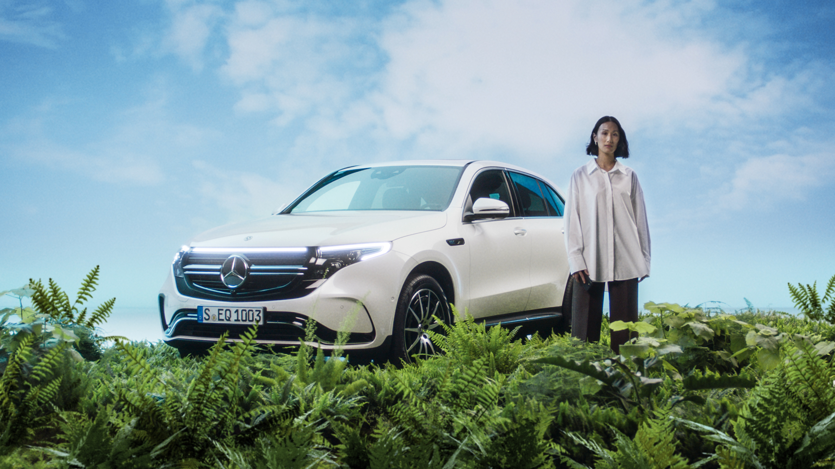 Mercedes-EQ dünyası sizi bekliyor.