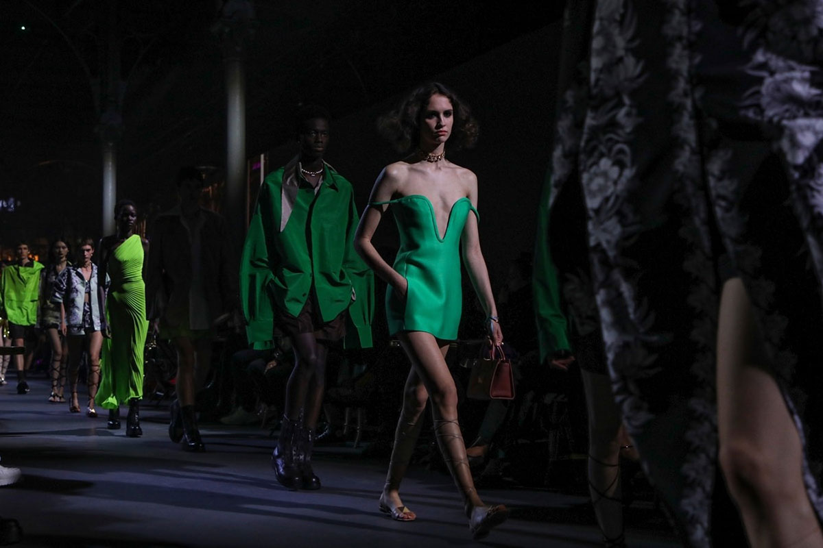 Valentino Yazla Buluşmaya Hazır!